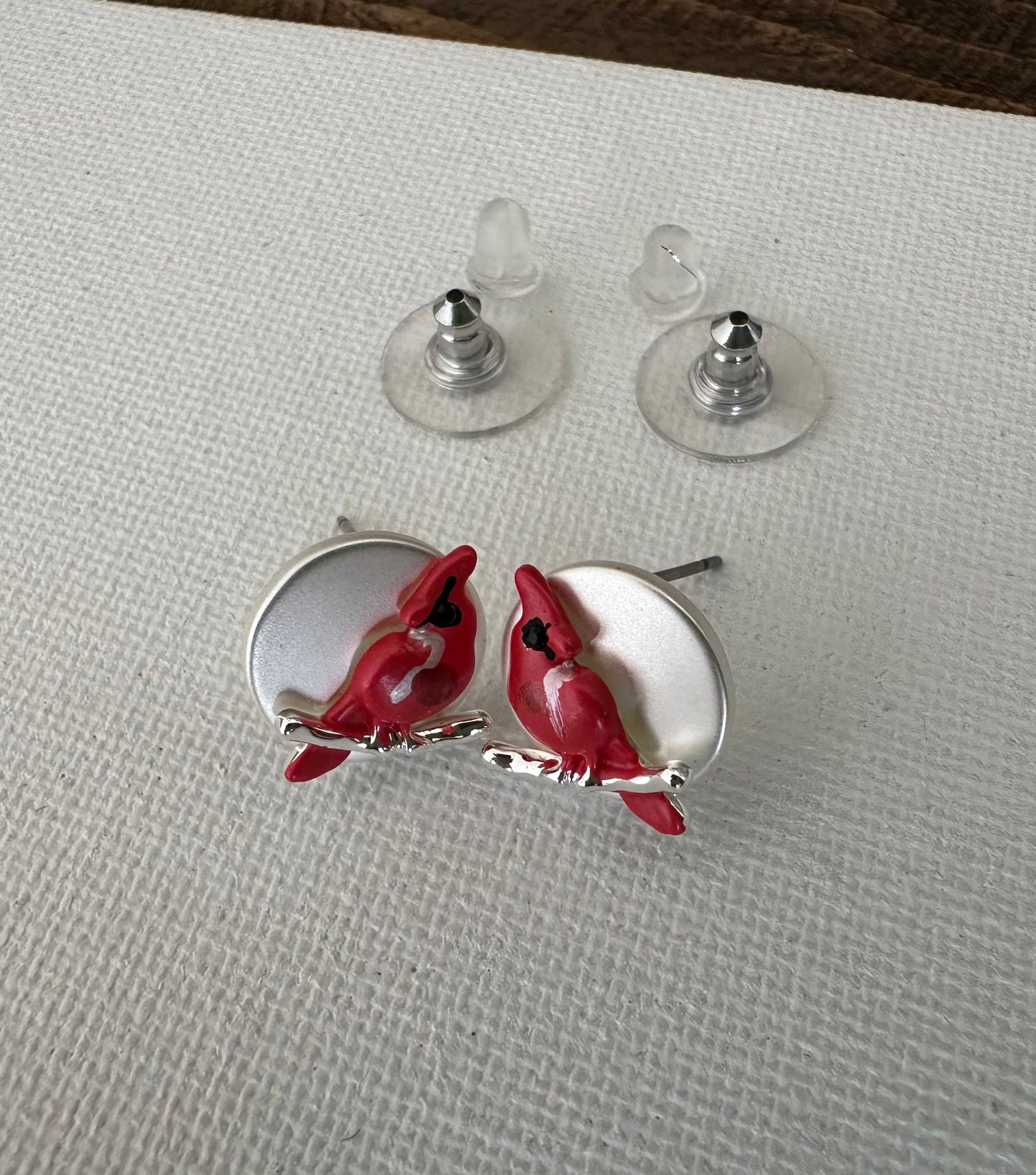 Cardinal Earrings/Disk Post