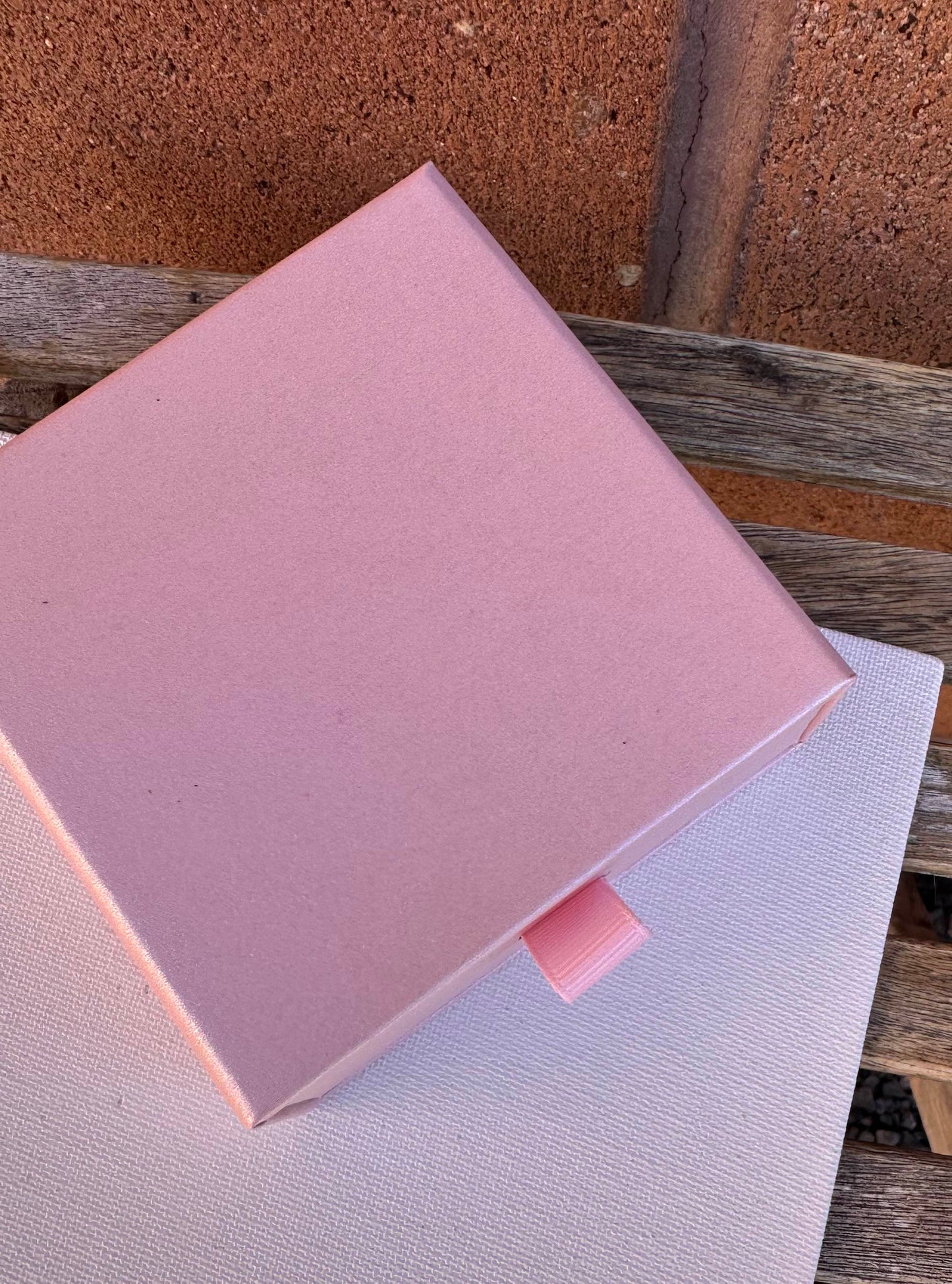 Puffy, swirl Valetine heart necklace