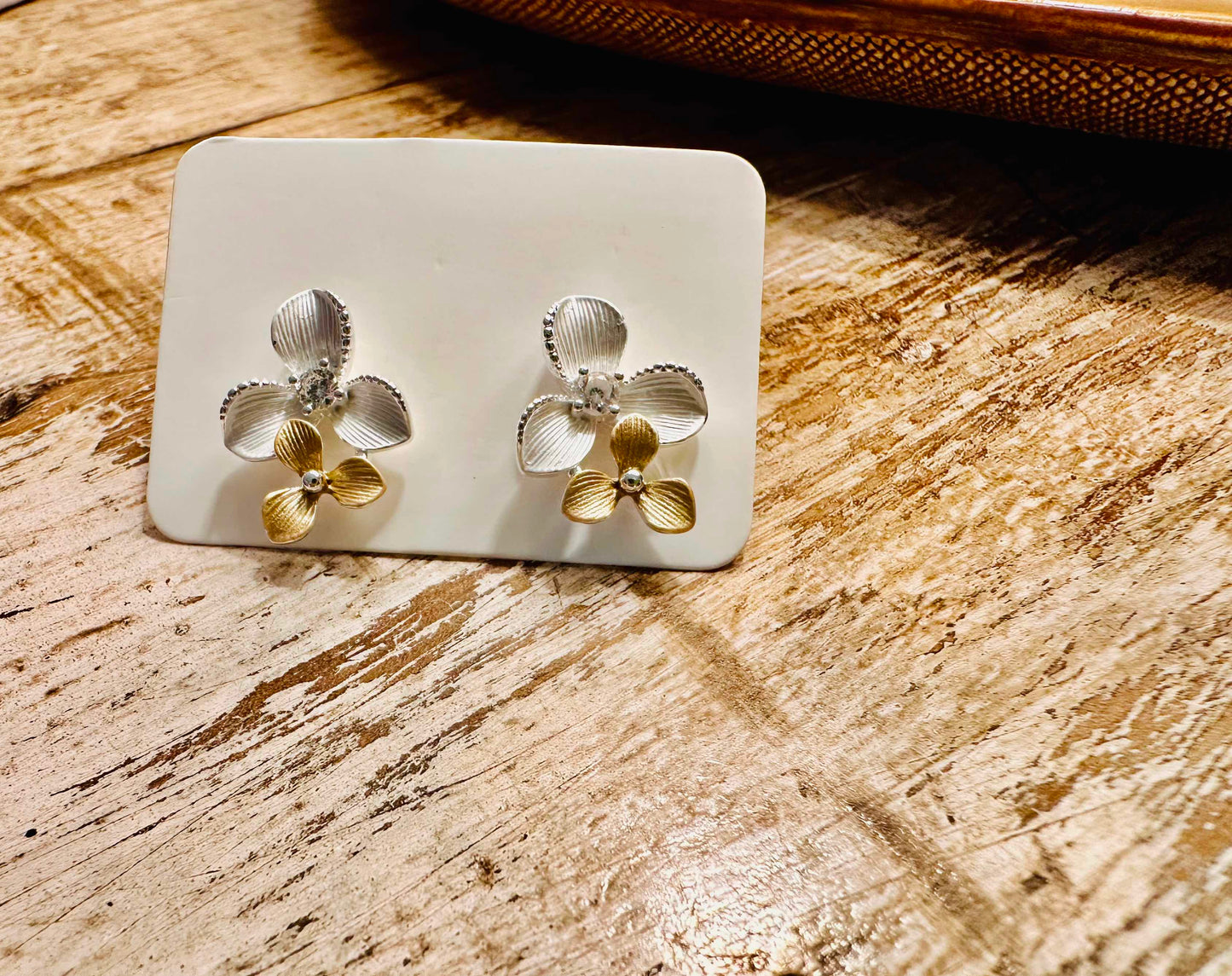 Cascading floral jewelry set