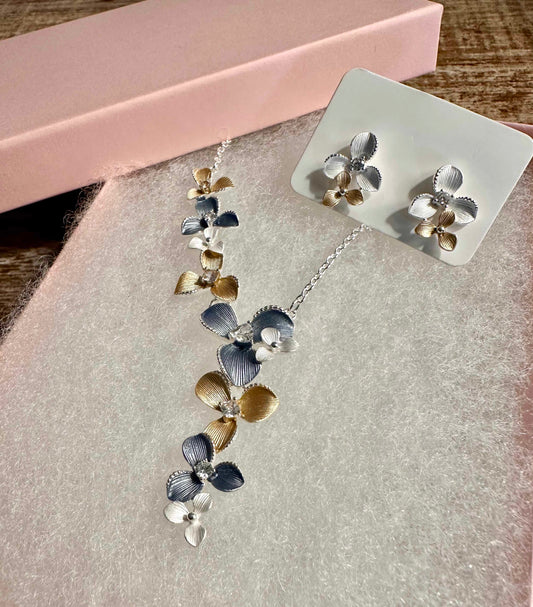 Cascading floral jewelry set
