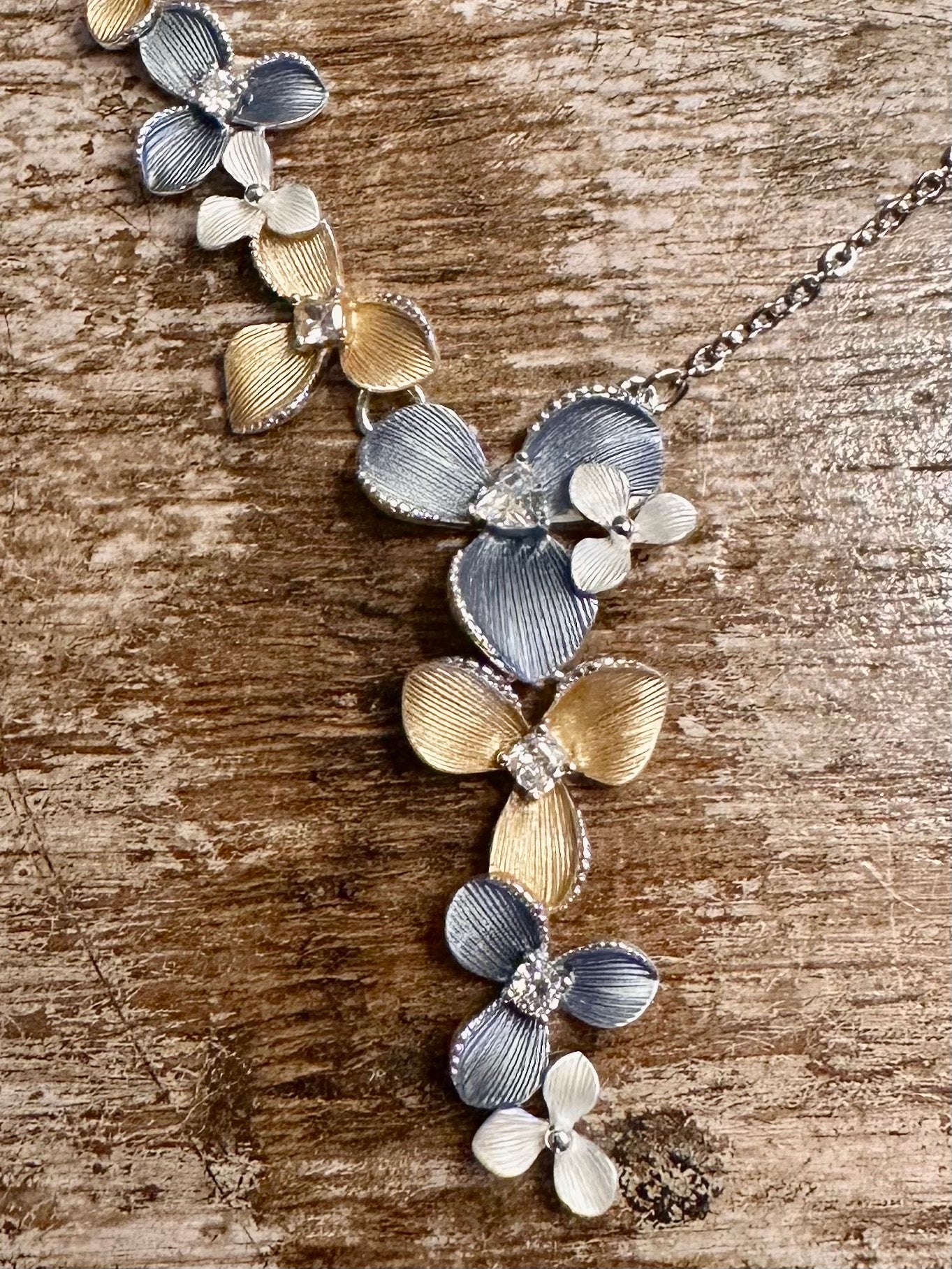 Cascading floral jewelry set